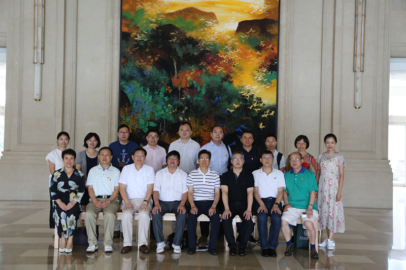 公司与复旦大学数学科学公司会后合影